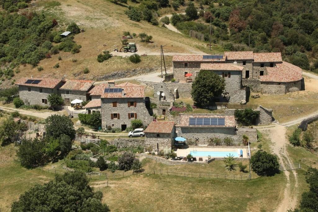 Rouretord Hirondelle Villa Gilhac-et-Bruzac Exterior photo